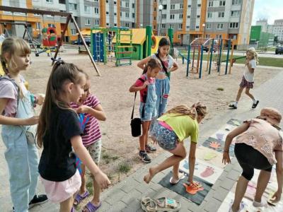 выходи гулять во двор