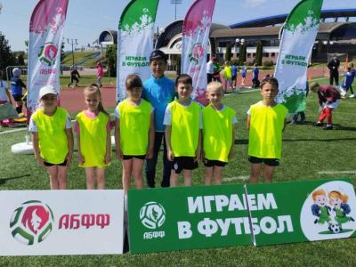 Играем в футбол